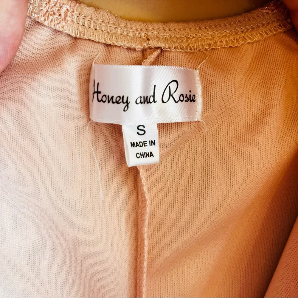 Honey and Rosie Dress Blush Pink Barbie Feminine Embroidered Glitter Lace Peplum - Picture 6 of 8